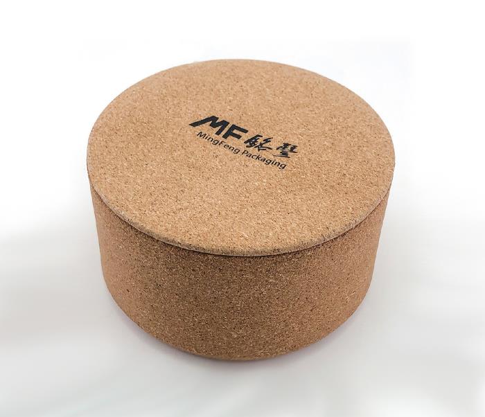 Cork Paves the Way for Sustainable Luxury Boxes